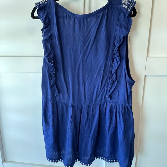 Knox Rose Navy Blue Embroidered Ruffle V-Neck Button Front Tunic Top Plus 1X - Picture 10 of 12